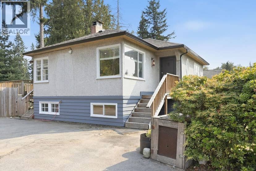 1022 ROSAMUND ROAD, Gibsons