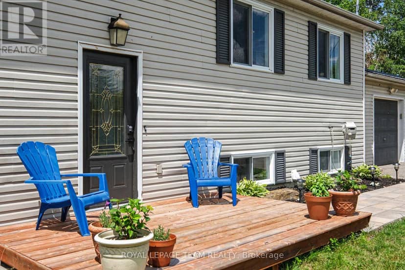 2495 River Road — photo 4 of 33