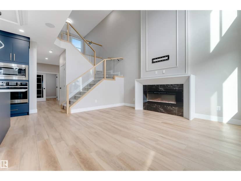 1805 60 AV NE — photo 19 of 40