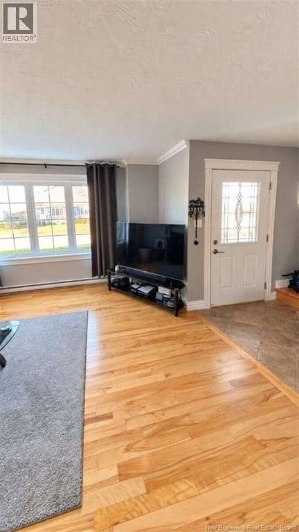22 Coachmen Street — photo 5 of 35