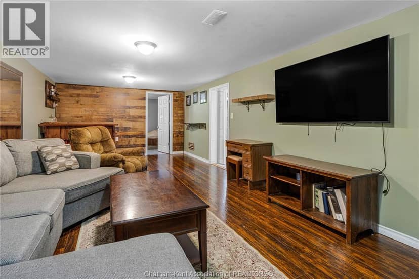 147 Coverdale Street — photo 21 of 40