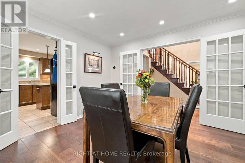 20 Mowat Court — photo 14 of 40