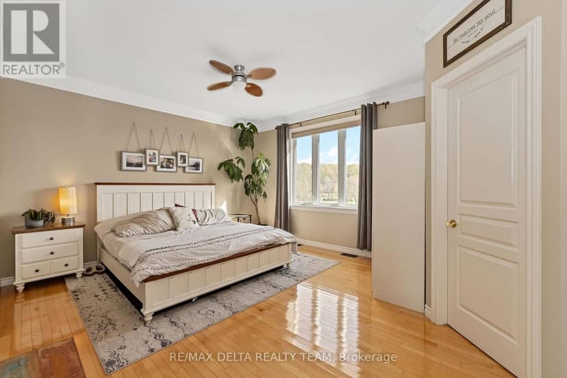 3782 Etienne Road — photo 16 of 40