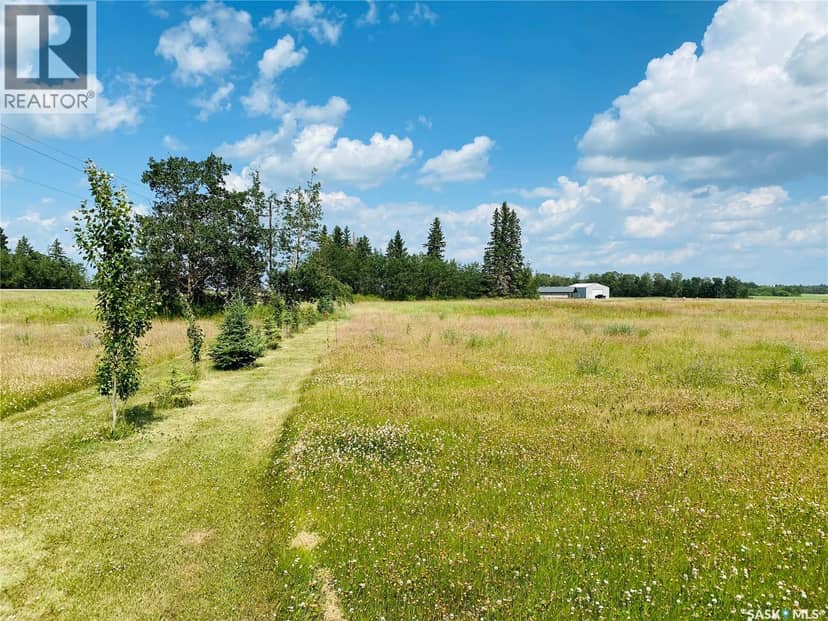 Lot 8, Diamond Road — photo 1 of 3