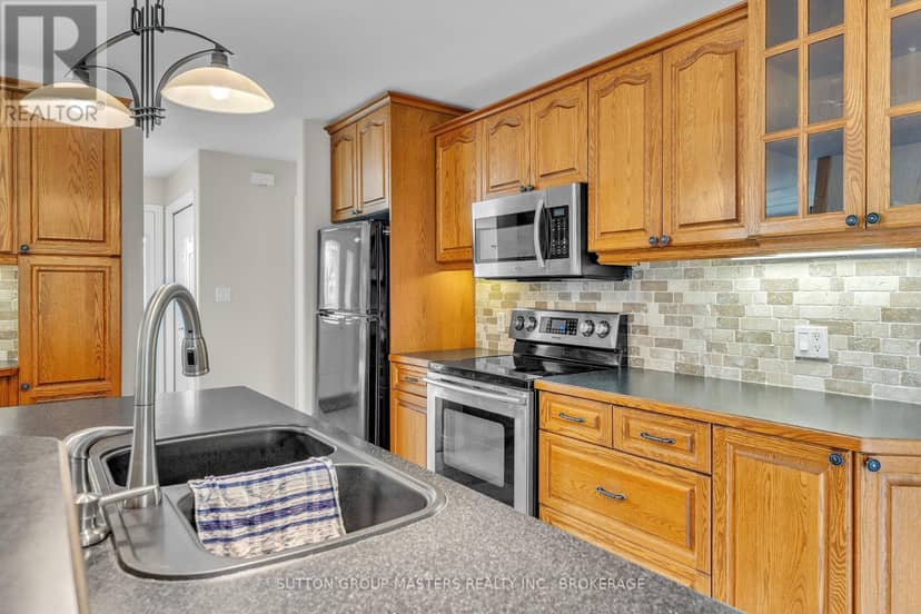 316 Academy Street — photo 33 of 40