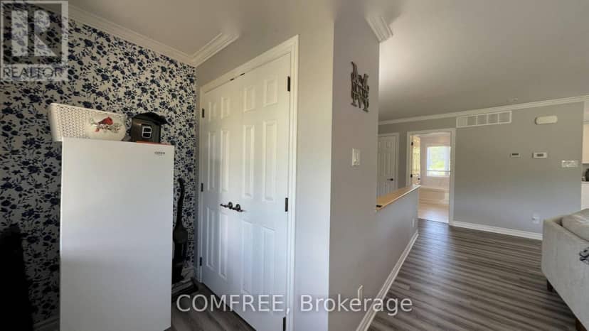 318 Norris Road — photo 3 of 20