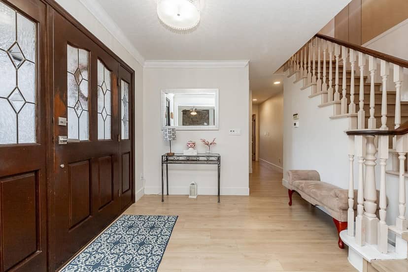 9884 158A STREET, Surrey, photo 4