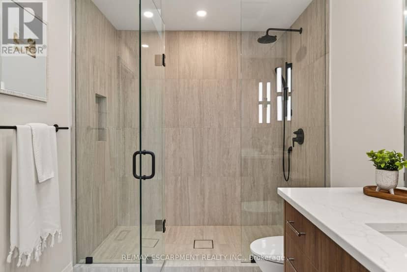 1 - 3333 New Street — photo 27 of 40