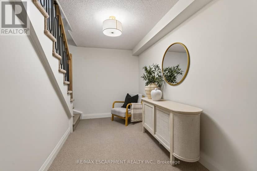 1 - 3333 New Street — photo 29 of 40