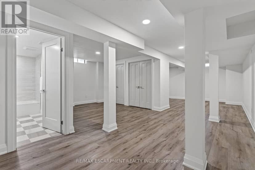 1 - 3333 New Street — photo 32 of 40