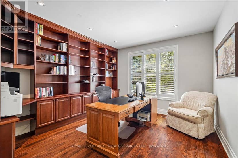 1726 The Pines — photo 18 of 40