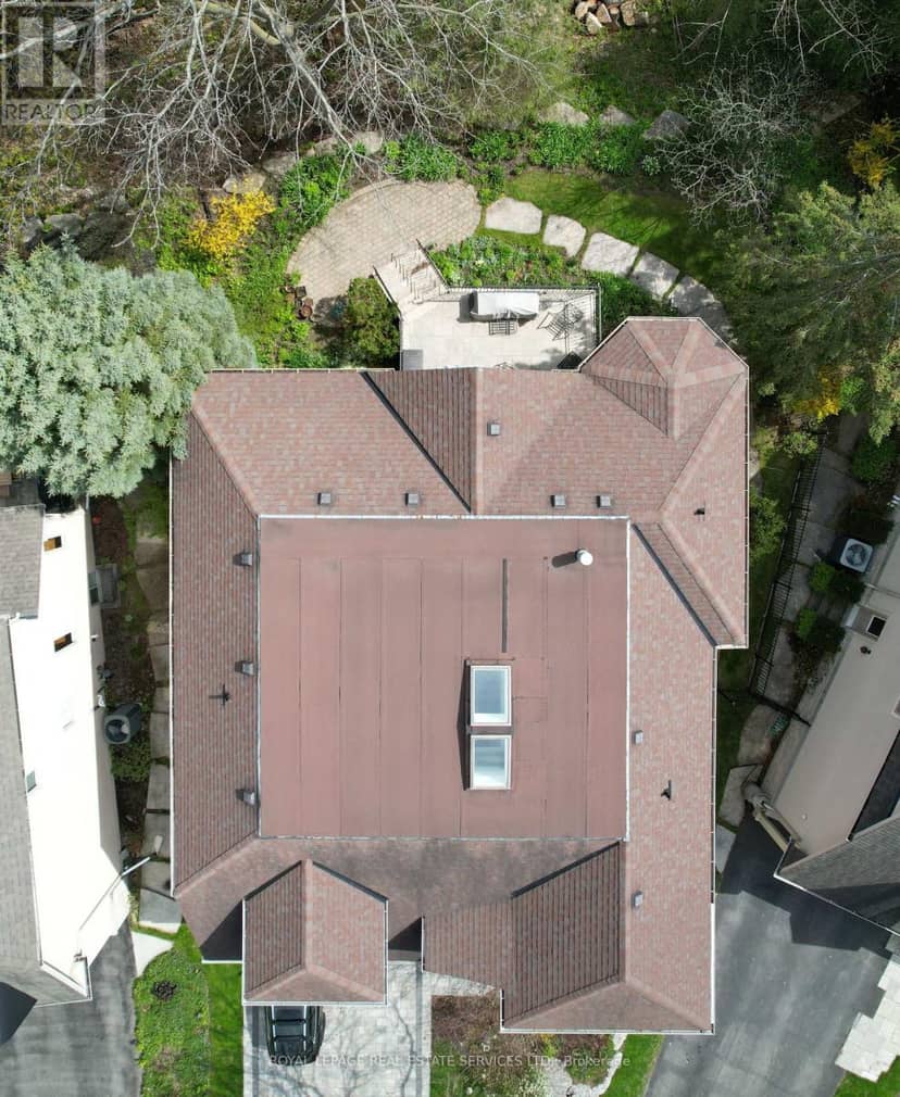 1726 The Pines, Mississauga, photo 3