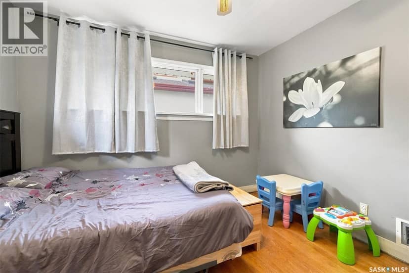 416 Willow STREET E — photo 21 of 40