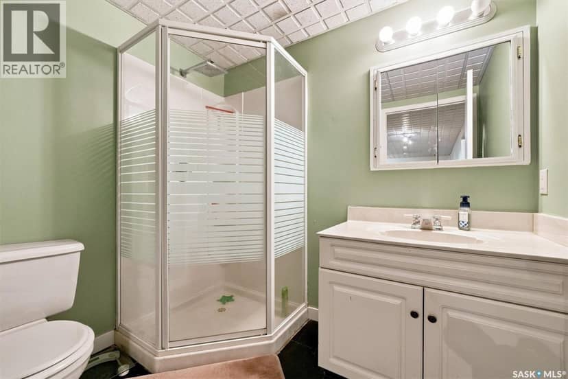 416 Willow STREET E — photo 36 of 40