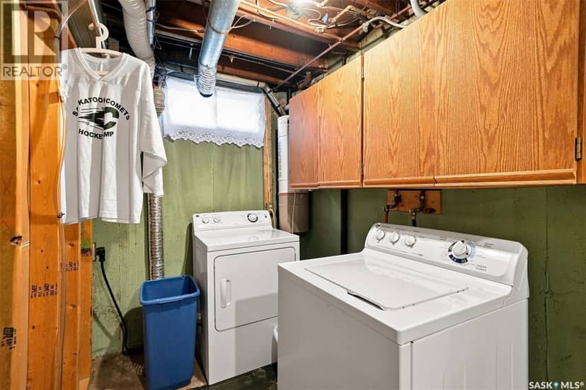 416 Willow STREET E — photo 37 of 40