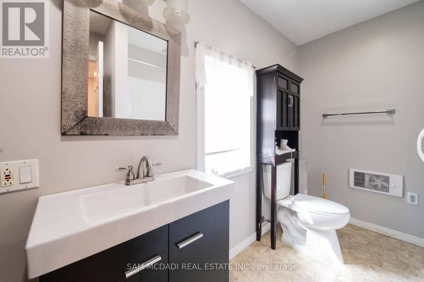 187 Erie Street — photo 11 of 28