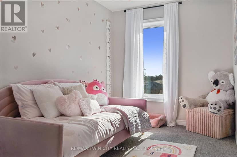 23 Sora Lane — photo 33 of 40