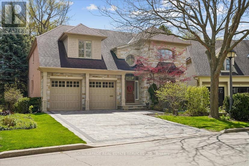 1726 The Pines, Mississauga