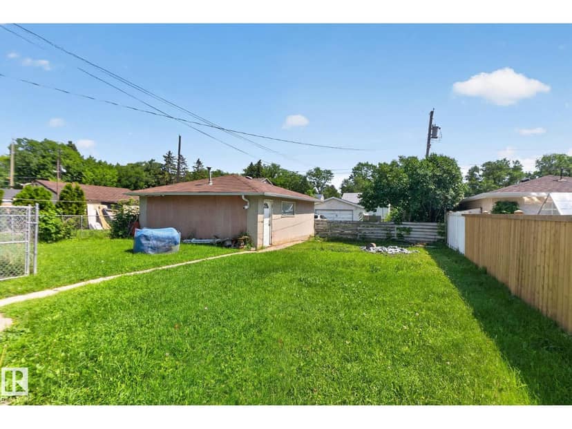 12229 88 ST NW — photo 30 of 40
