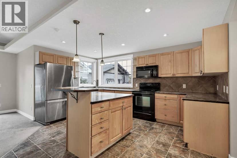 115 Strathmore Lakes Common, Strathmore, photo 3