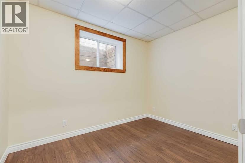 115 Strathmore Lakes Common — photo 28 of 40