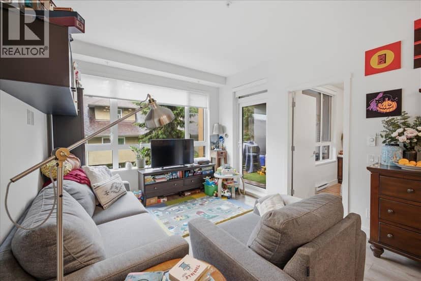 214 741 ANSKAR COURT, Coquitlam, photo 4