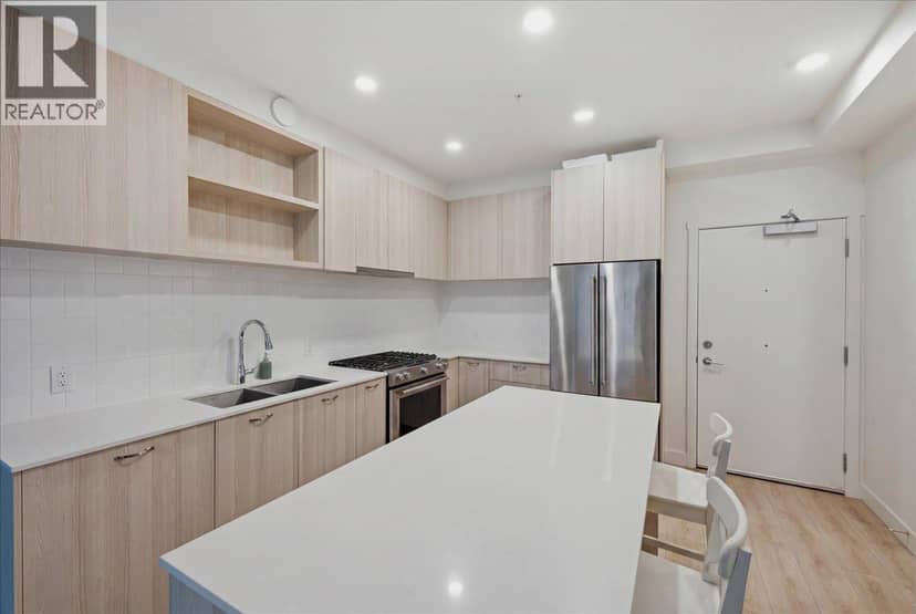 214 741 ANSKAR COURT, Coquitlam, photo 8