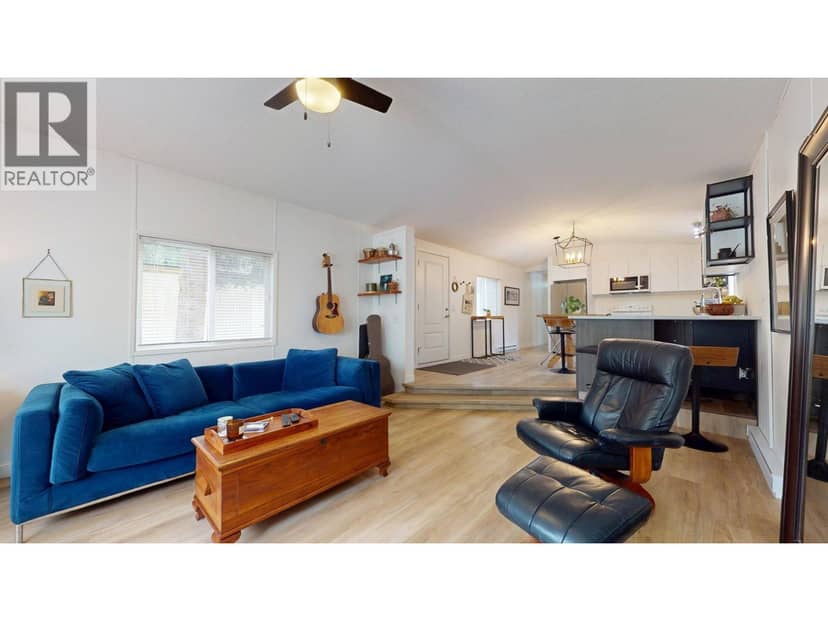 3 7617 PEMBERTON MEADOWS, Pemberton