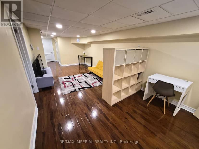 262 McConvey Drive — photo 16 of 23