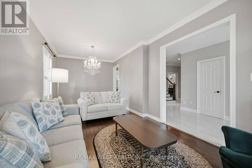 65 Burnhaven Avenue — photo 7 of 40
