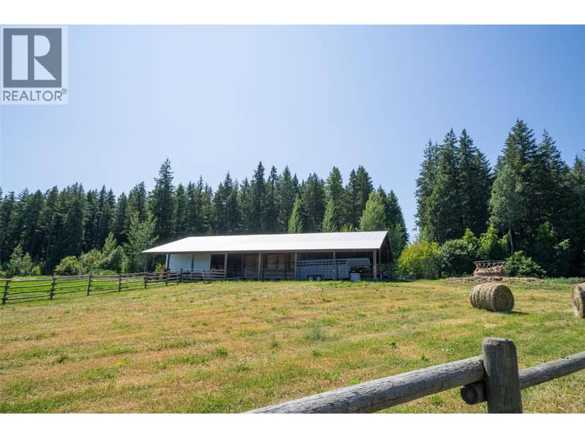 2990 50 Street NW, Salmon Arm, photo 8