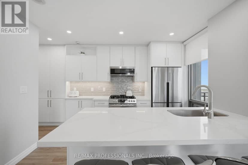 2603 - 3 Navy Wharf Court — photo 11 of 40