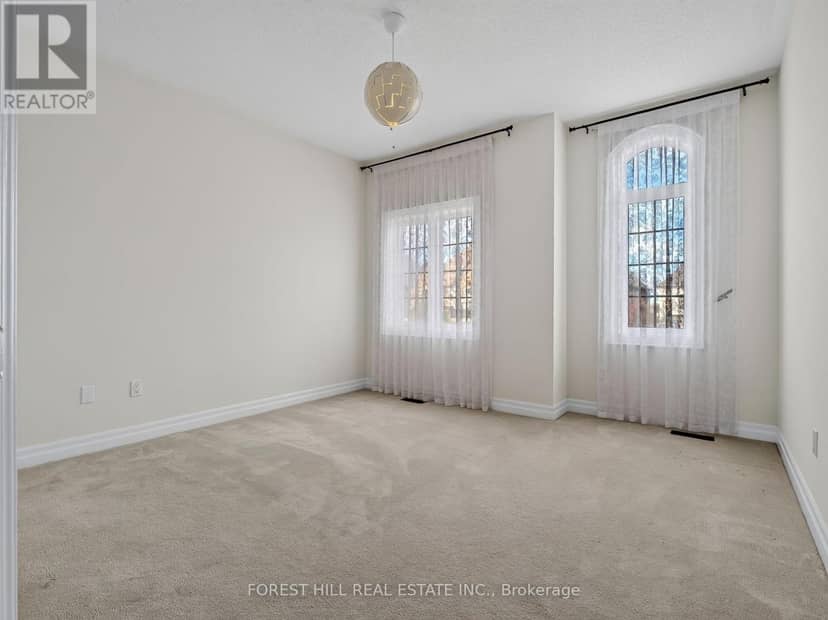 18 Hackwood Crescent — photo 35 of 40