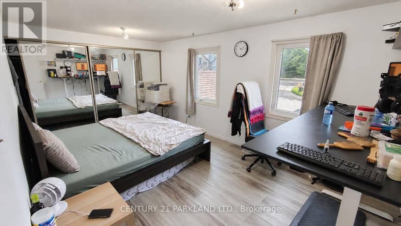 67 Melinda Crescent — photo 10 of 13