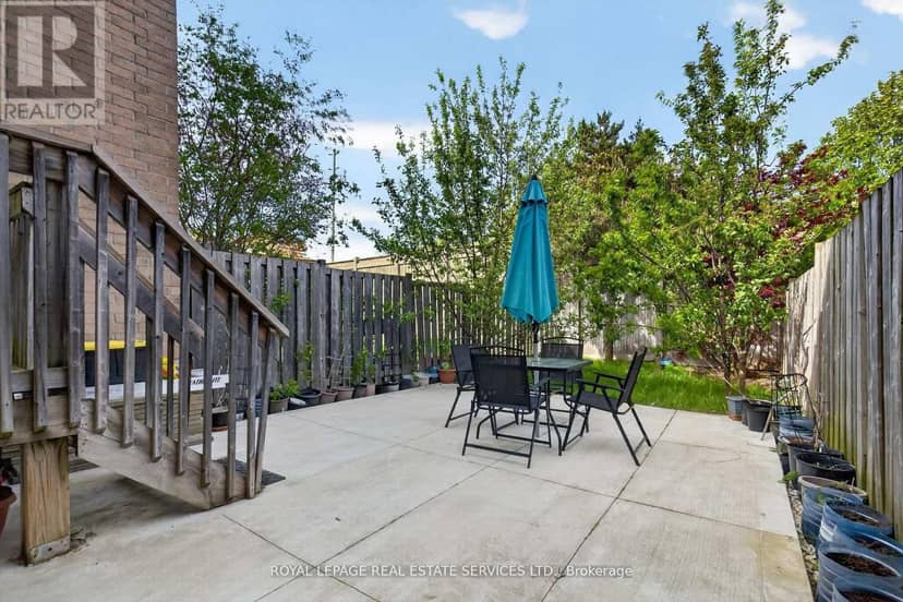 2307 Stone Glen Crescent — photo 34 of 36