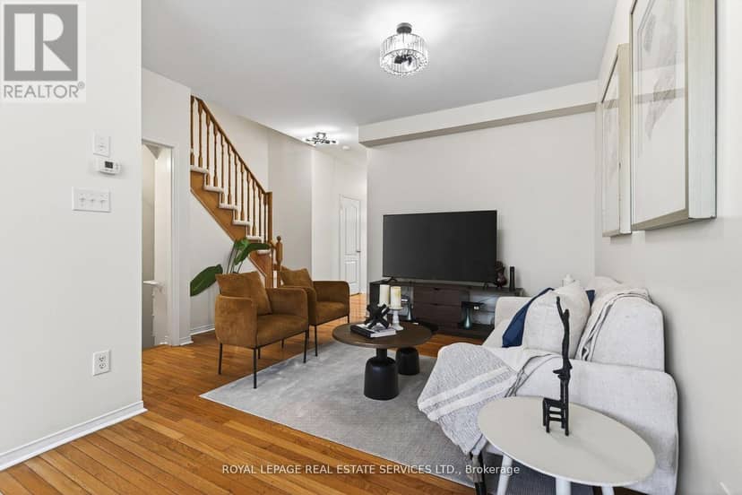 2307 Stone Glen Crescent — photo 7 of 36