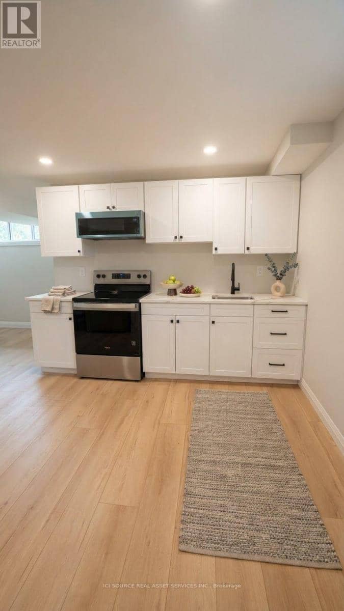 23 Sunset Road — photo 13 of 20
