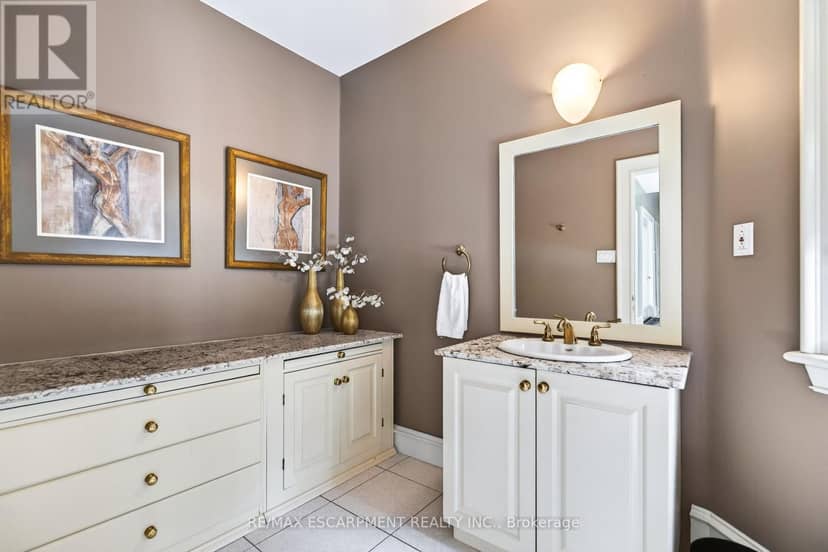 1019 Scenic Drive — photo 13 of 40
