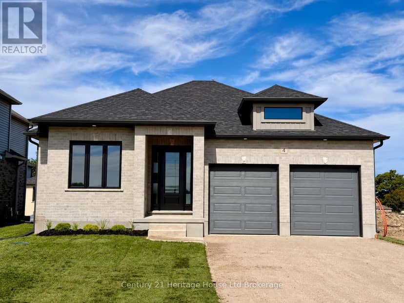 4 Bodwell Avenue — photo 1 of 20