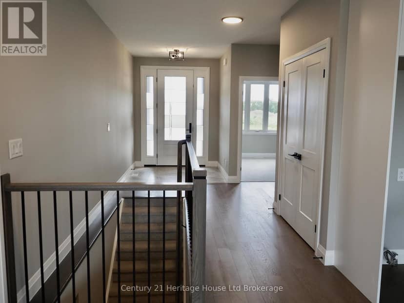 4 Bodwell Avenue — photo 2 of 20