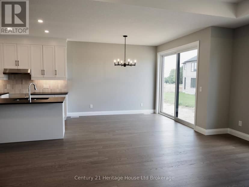 4 Bodwell Avenue — photo 3 of 20