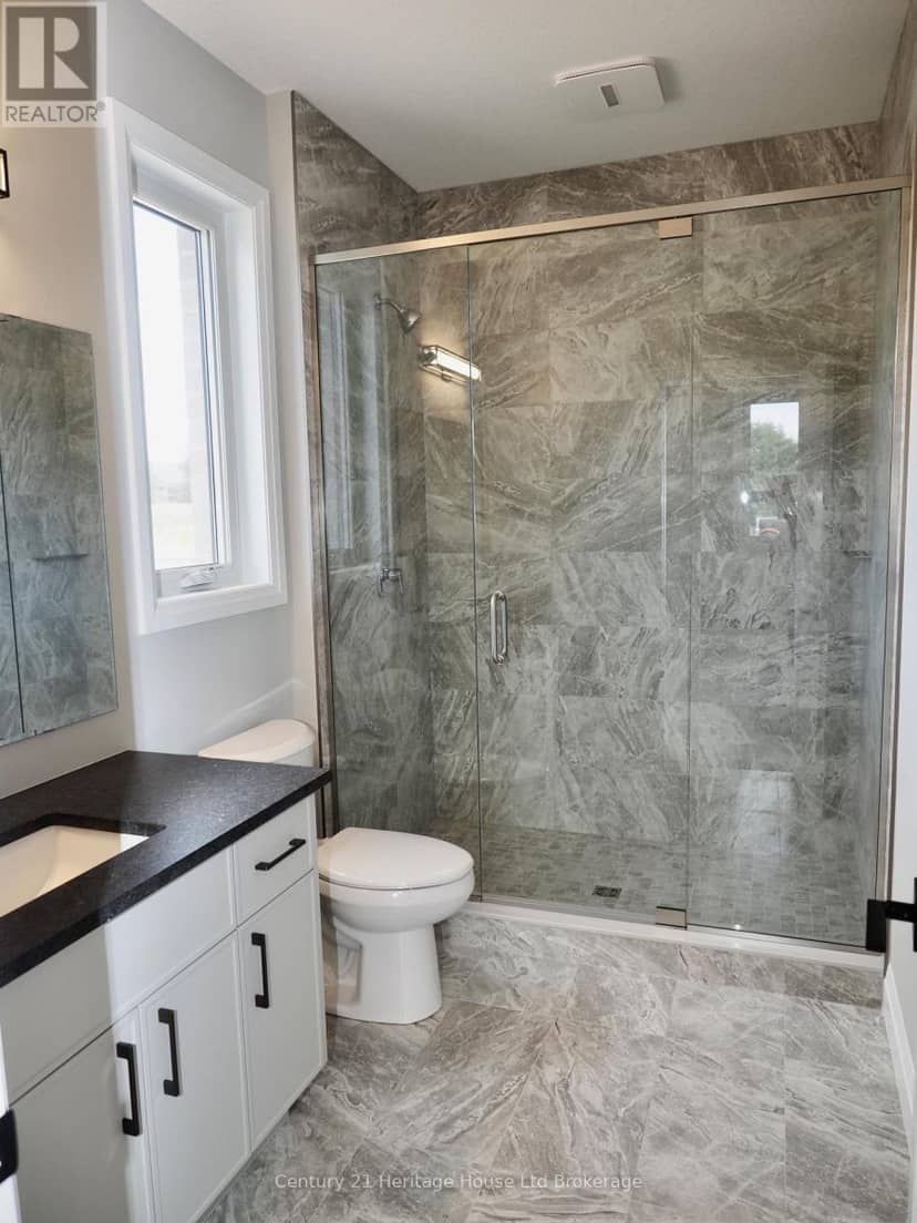 4 Bodwell Avenue — photo 10 of 20