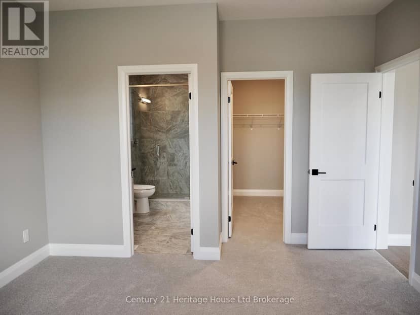 4 Bodwell Avenue — photo 8 of 20
