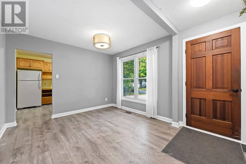 10 Robert Road — photo 12 of 40