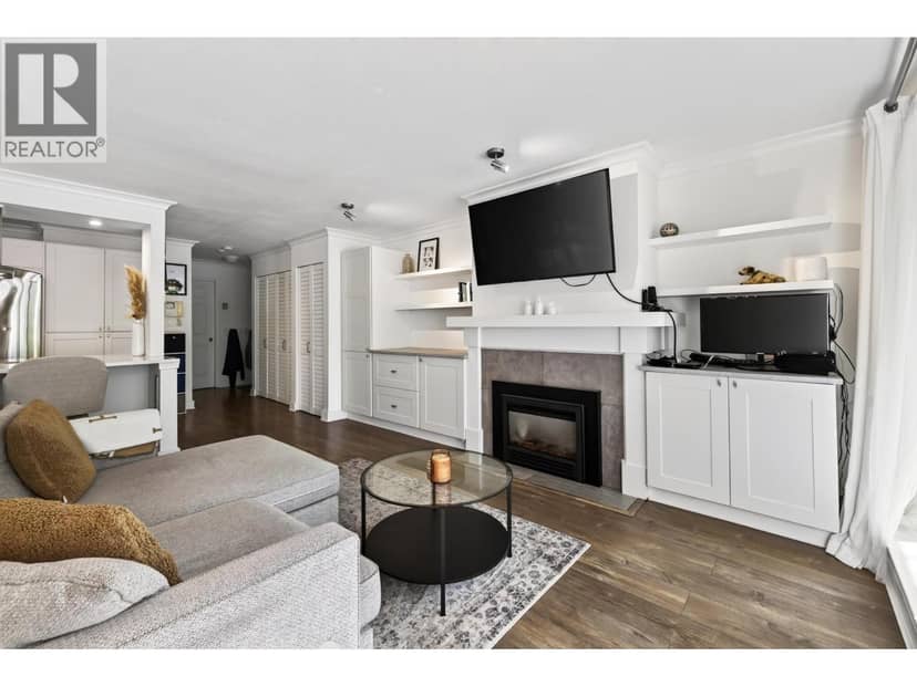 101 1702 Chesterfield Avenue, North Vancouver, photo 2