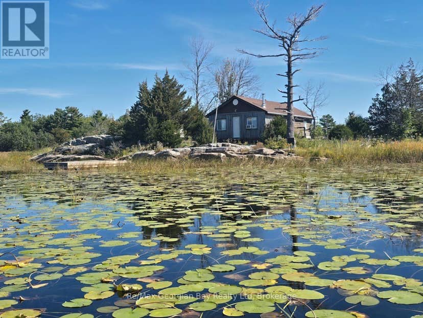 380 2 Island, Georgian Bay