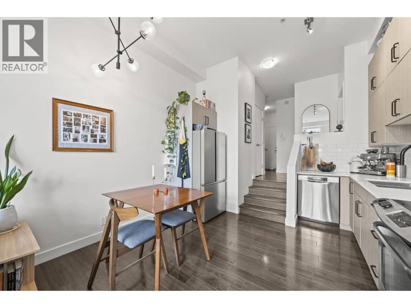 306 388 KOOTENAY STREET, Vancouver, photo 2