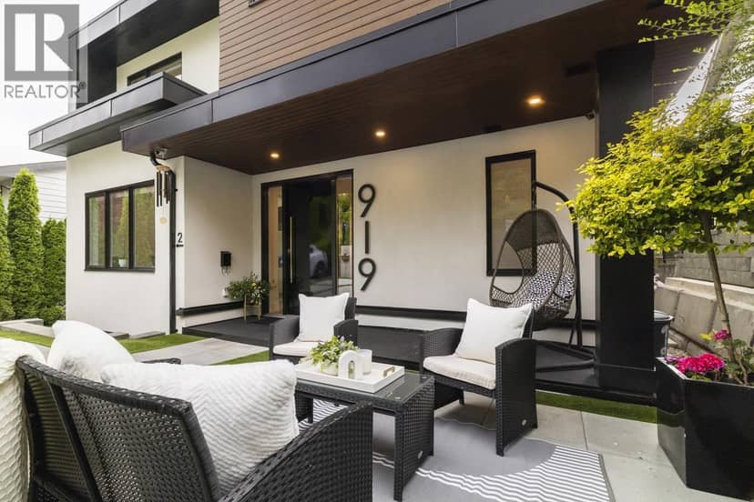 919 E 4TH STREET, North Vancouver