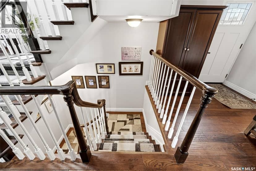 1142 Gryphons WALK — photo 29 of 40