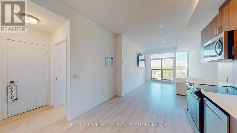 524 - 681 Yonge Street, Barrie, photo 2